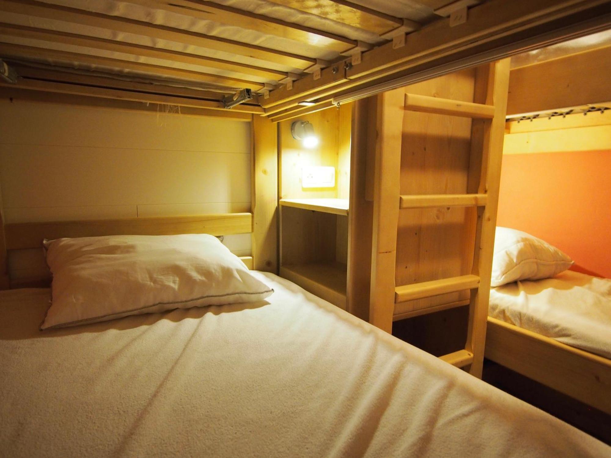 Risoulski Antares - Piscine Et Sauna ภายนอก รูปภาพ