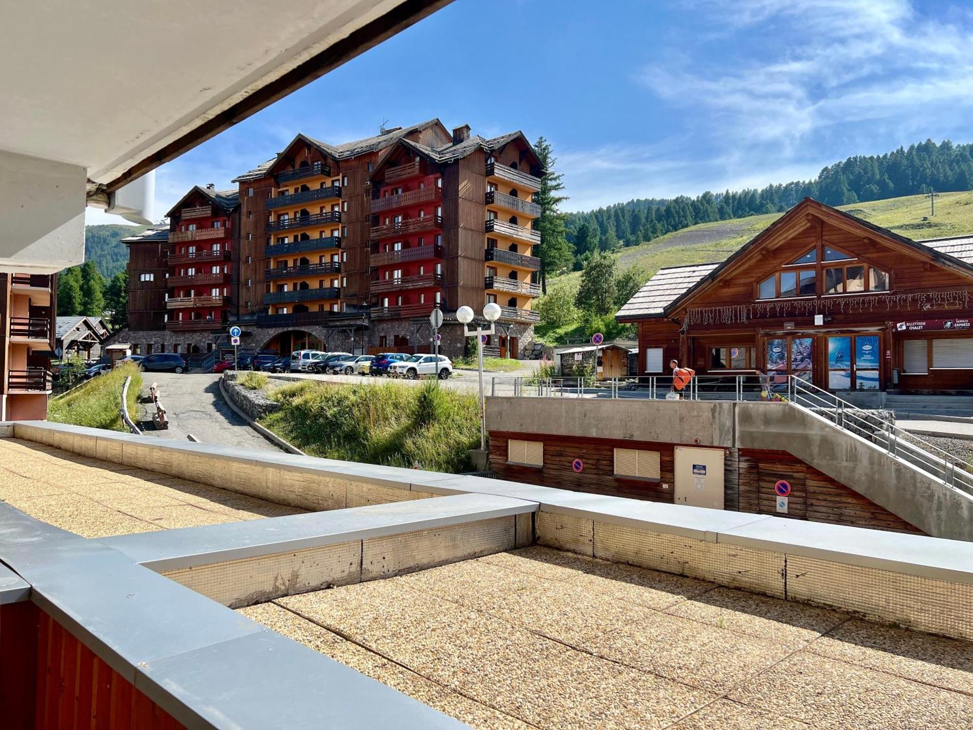 Risoulski Antares - Piscine Et Sauna ภายนอก รูปภาพ
